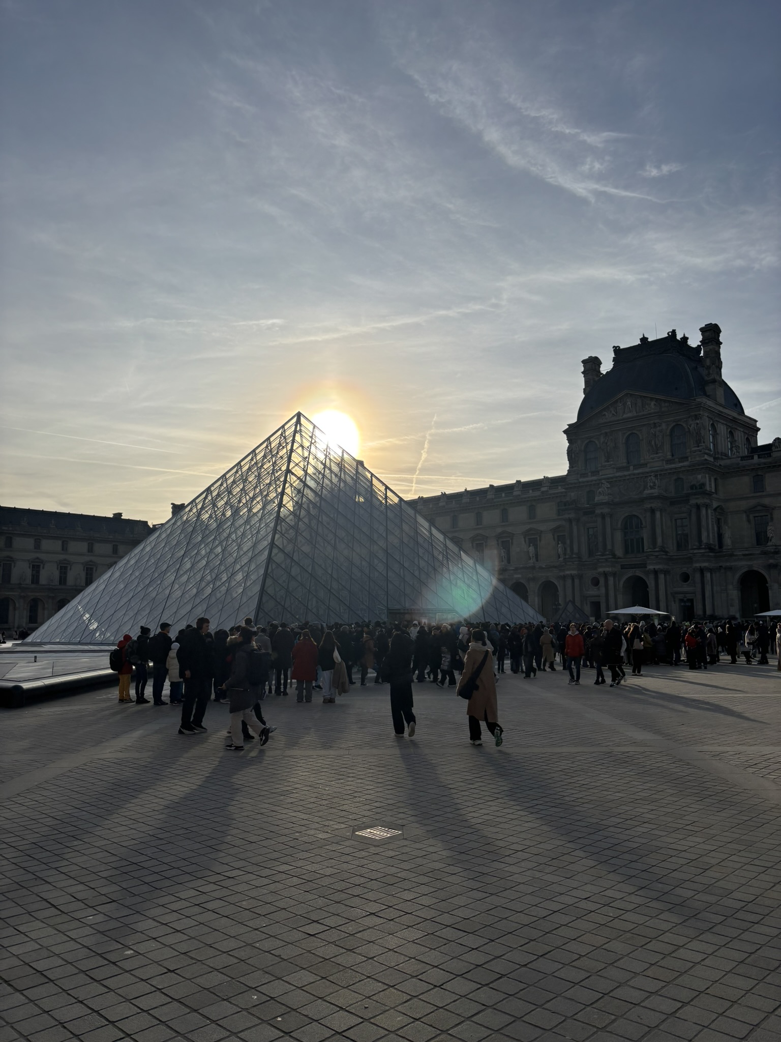 Le Louvre, gardien de l'art